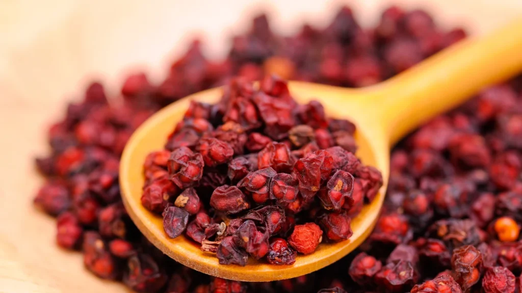 schisandra for hormonal balance